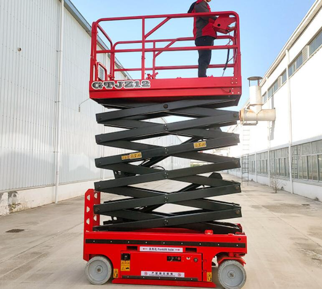 打安镇自行走移动式升降机