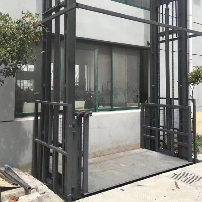 打安镇5吨室外升降货梯